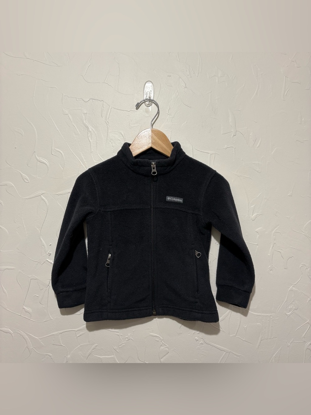 Columbia black classic fleece full-zip jacket (3T)